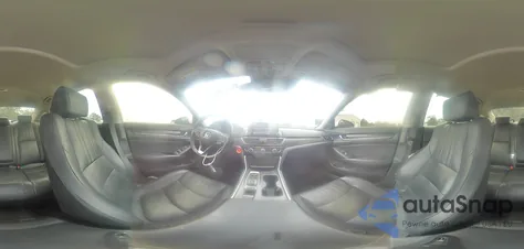 2018 Honda Accord Touring z USA, uszkodzony, nr VIN 1HGCV2F92JA032431